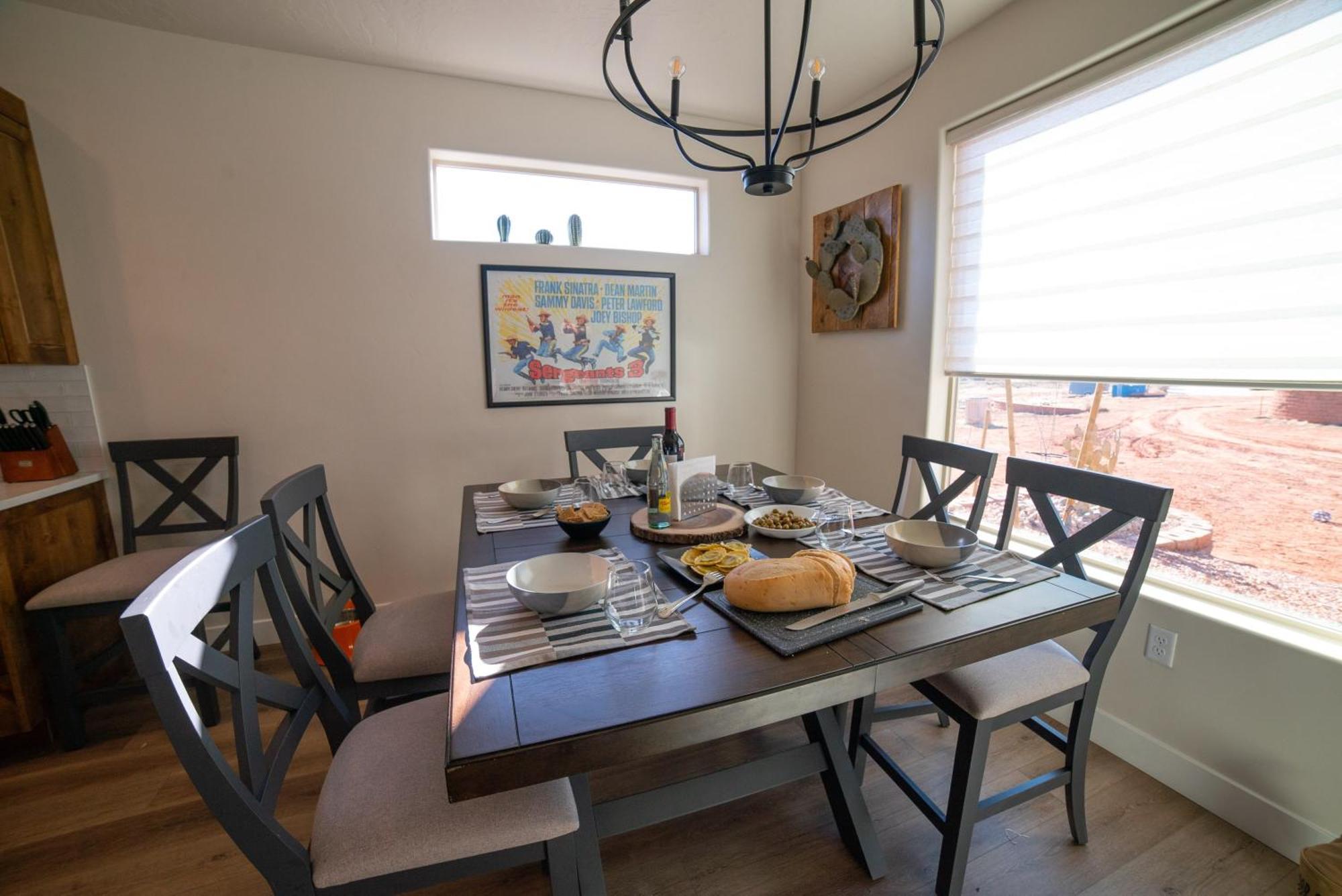 Hollywood Hangout - New West Properties Kanab Luaran gambar