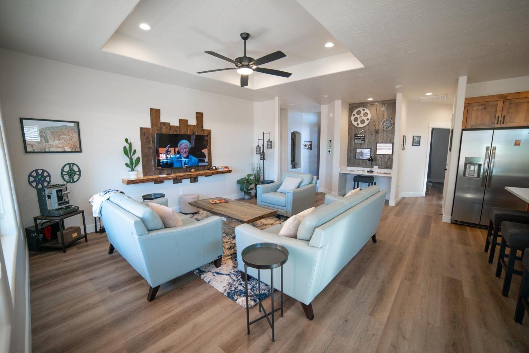 Hollywood Hangout - New West Properties Kanab Luaran gambar