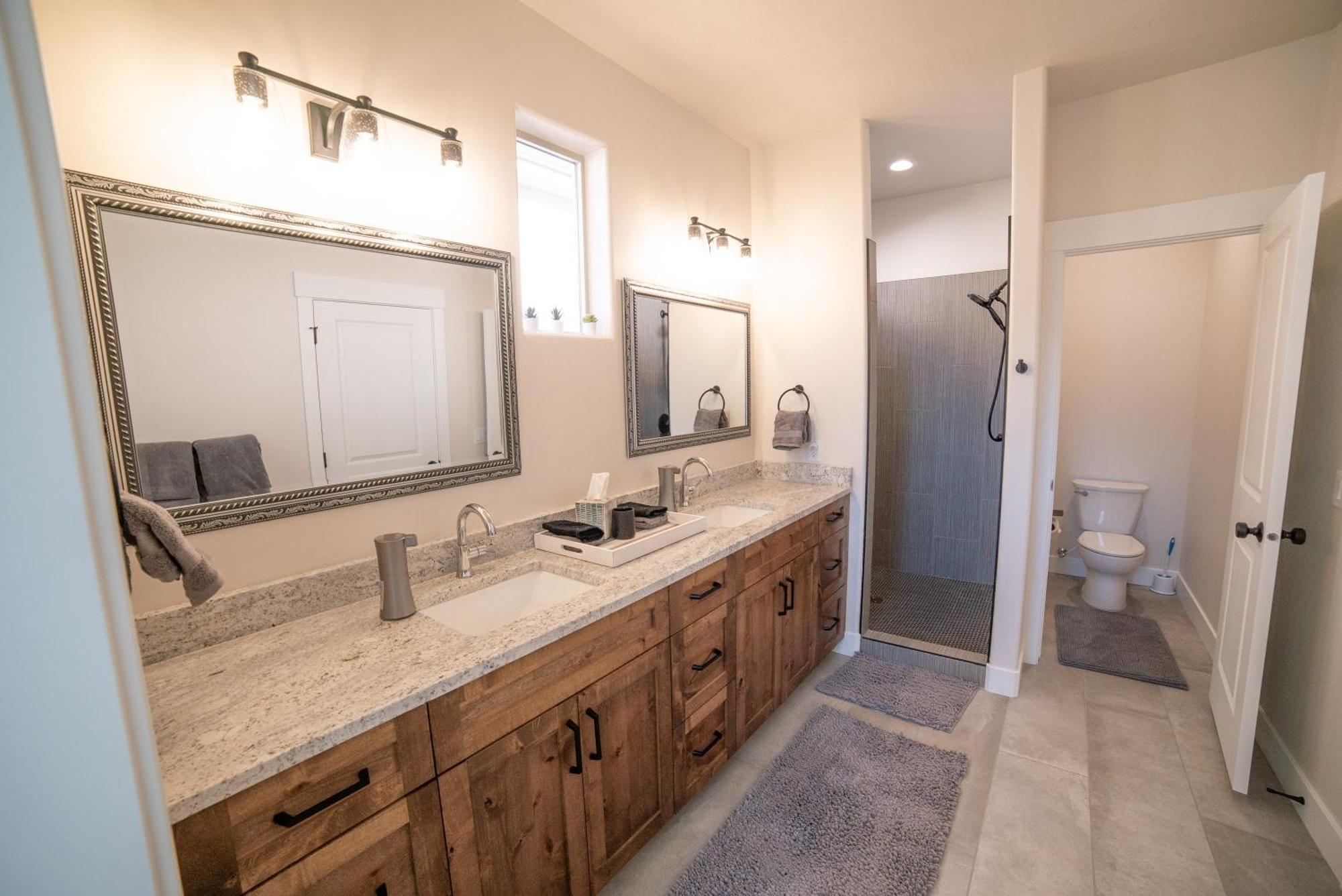 Hollywood Hangout - New West Properties Kanab Luaran gambar