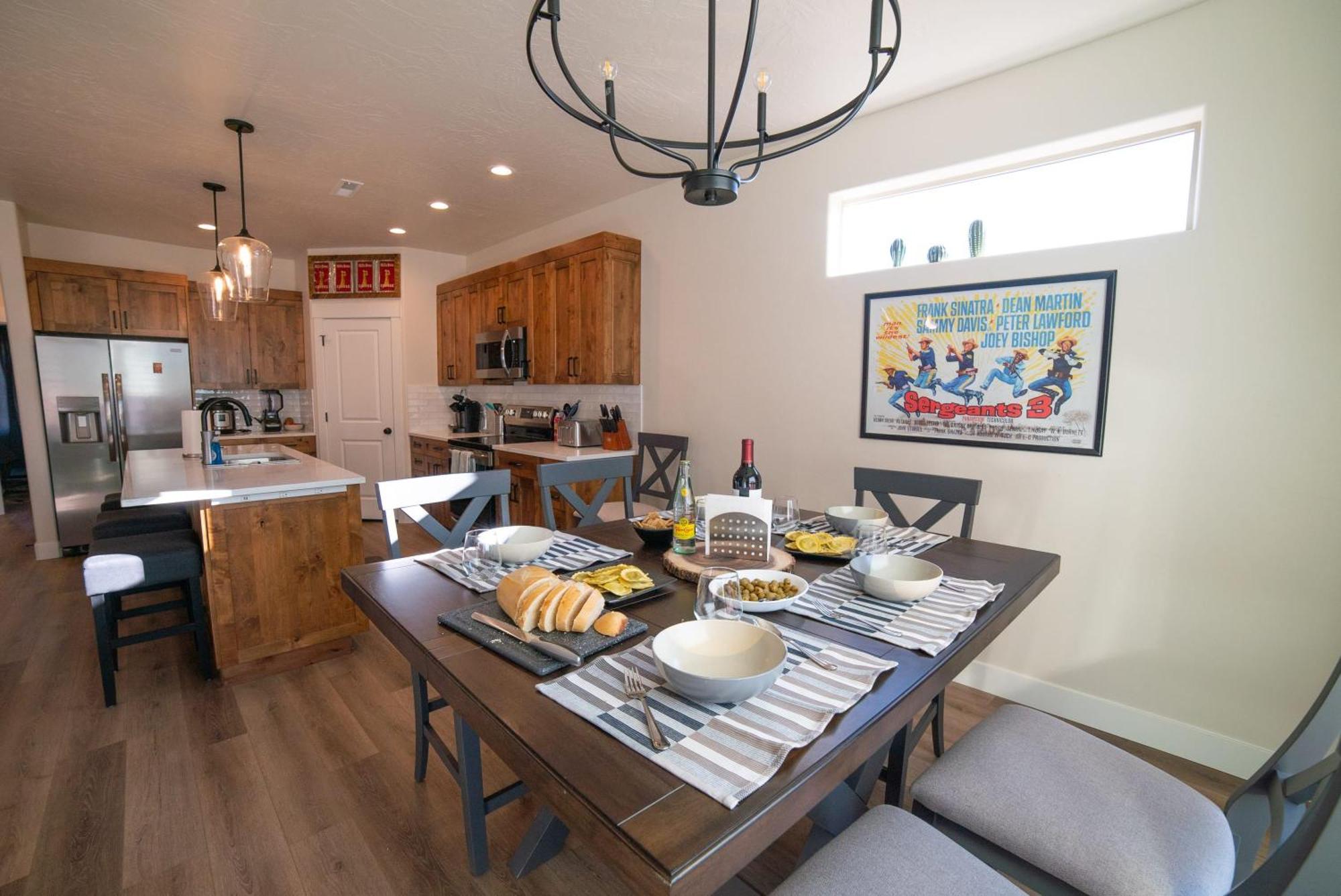 Hollywood Hangout - New West Properties Kanab Luaran gambar